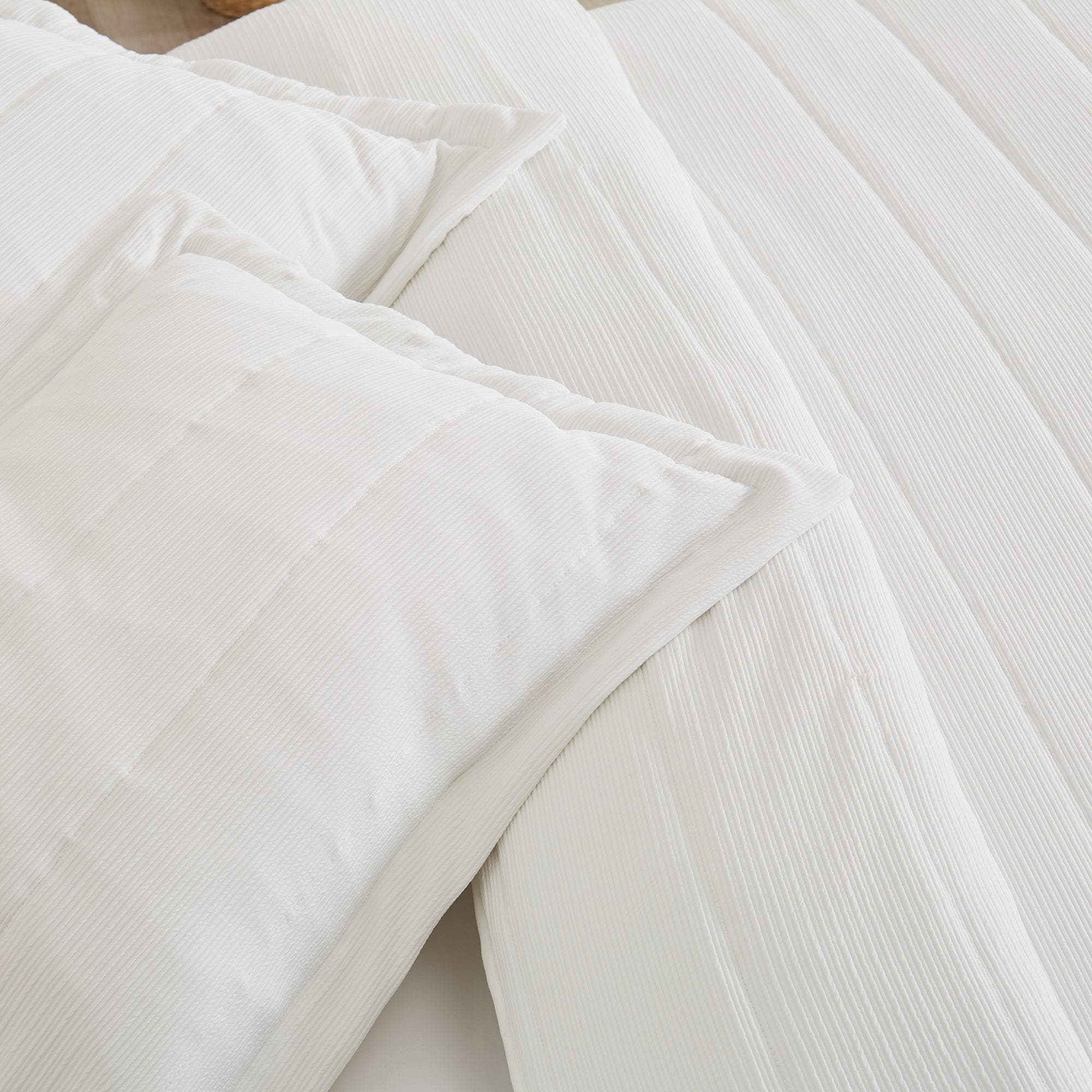 3 Piece Textured Striped Quilt Set - Ellie Collection - Image 16