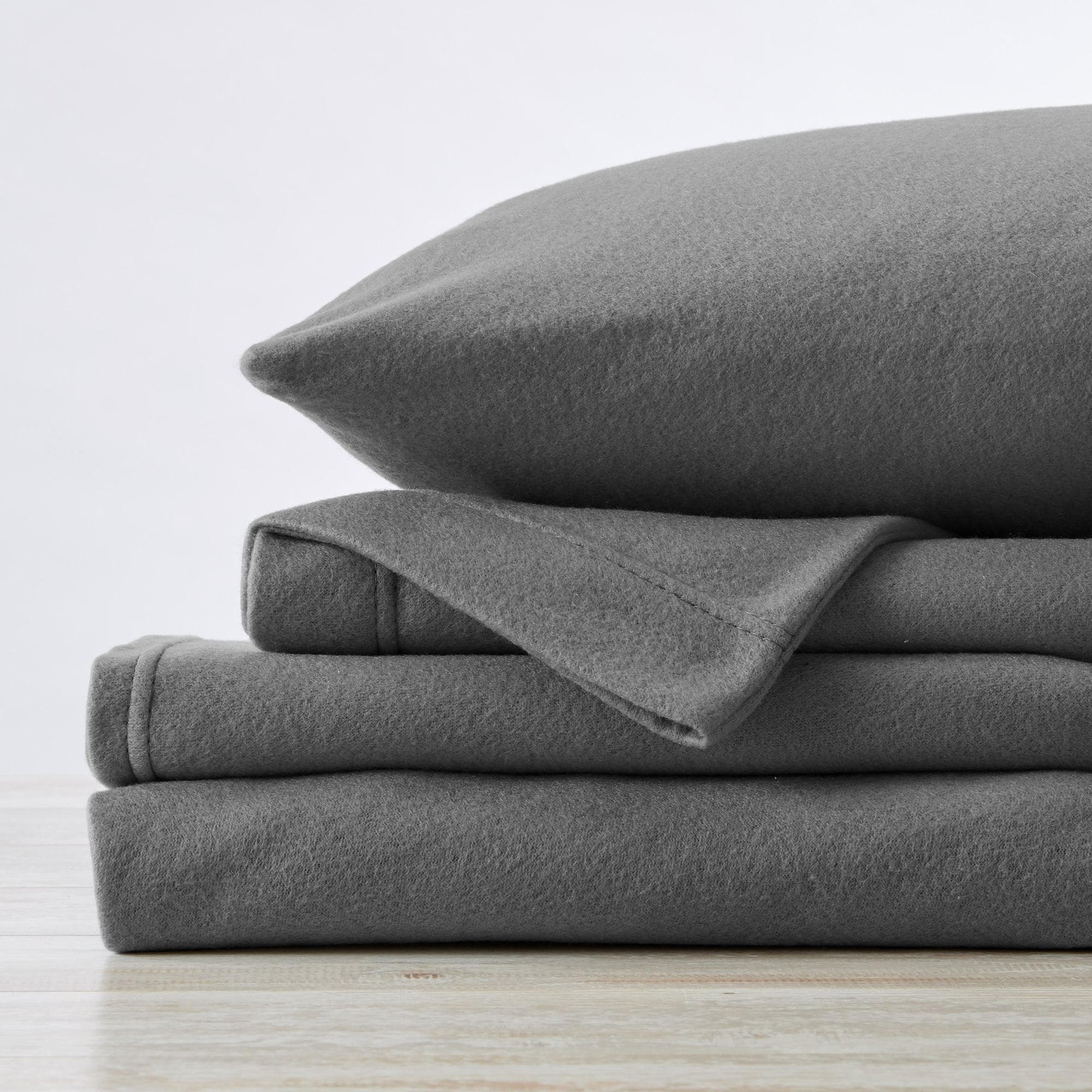 4-Piece Solid Fleece Sheet - Christina Collection - Image 14