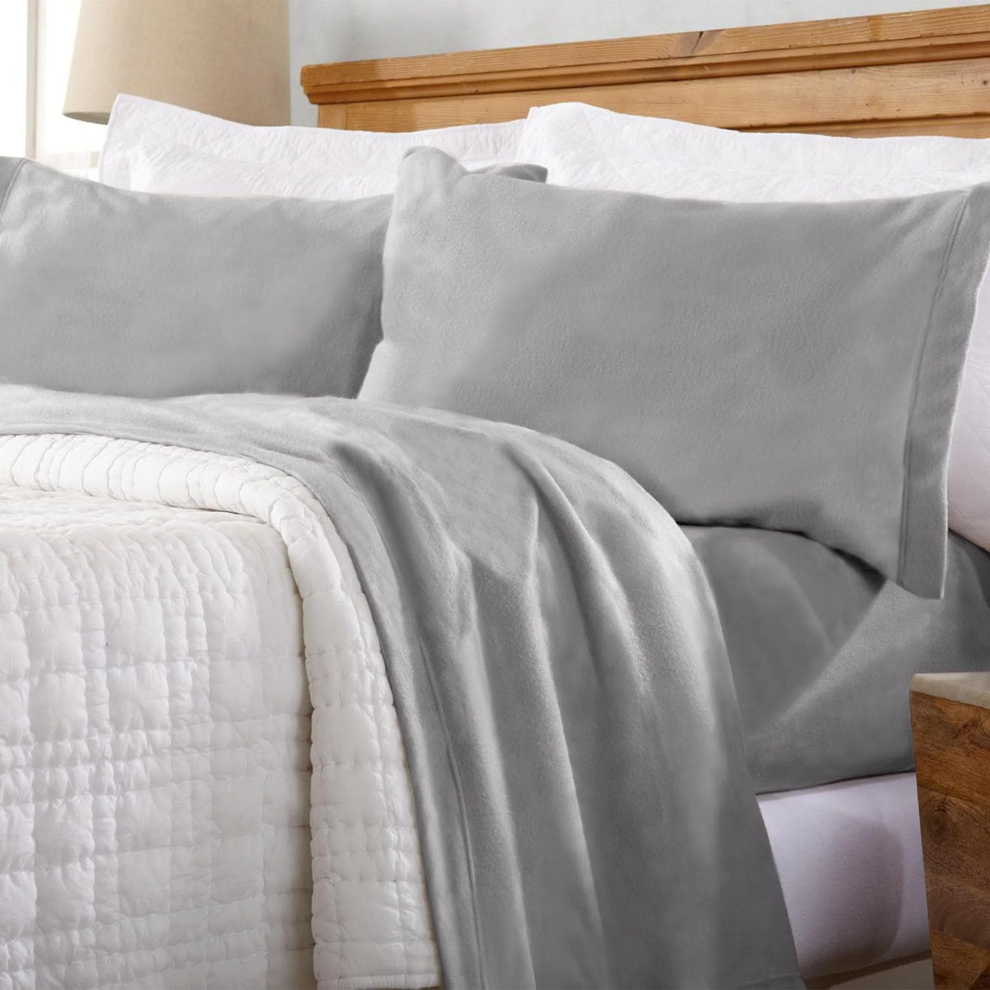 4-Piece Solid Fleece Sheet - Christina Collection - Image 17