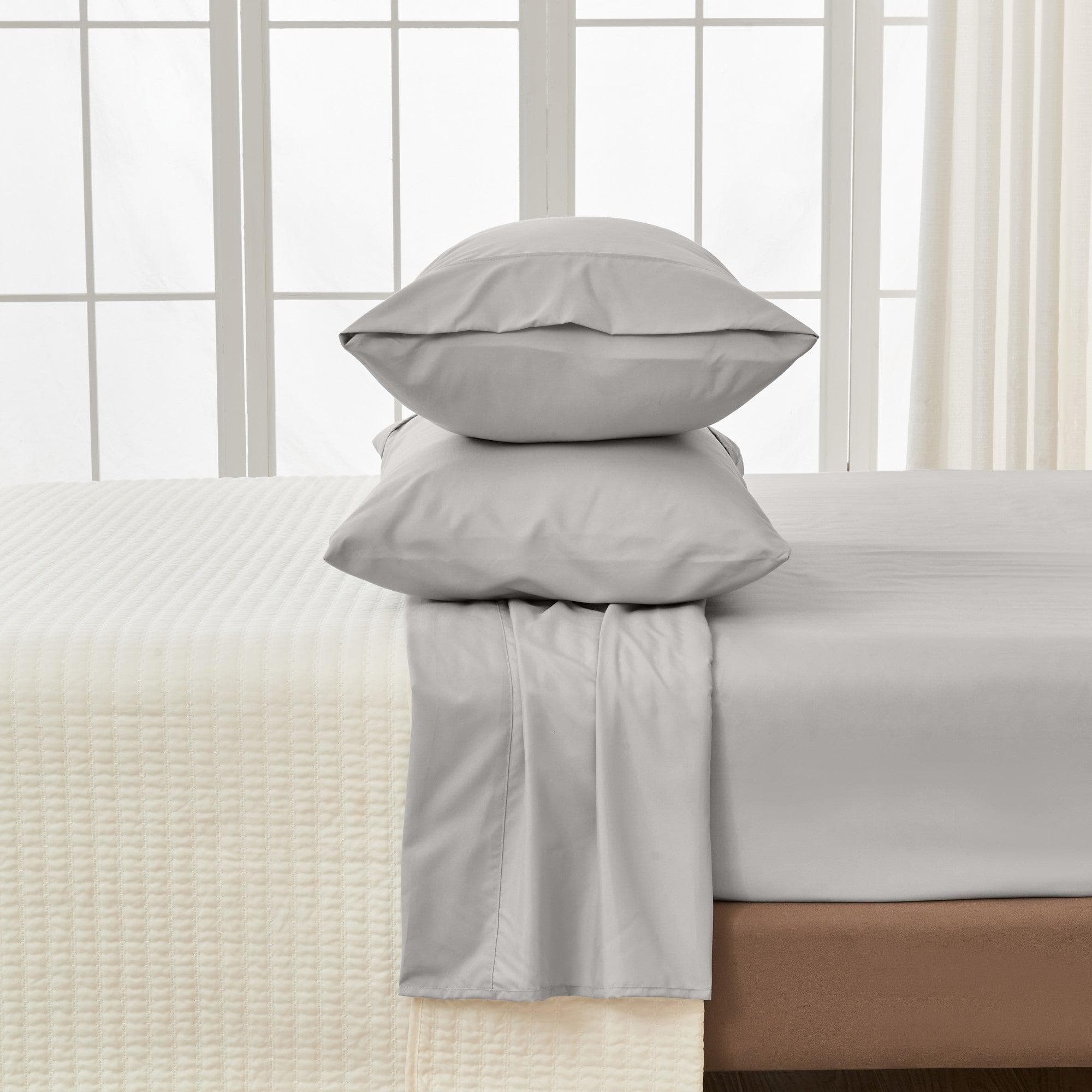 4 Piece Solid Microfiber Sheet - Amara Collection - Image 29