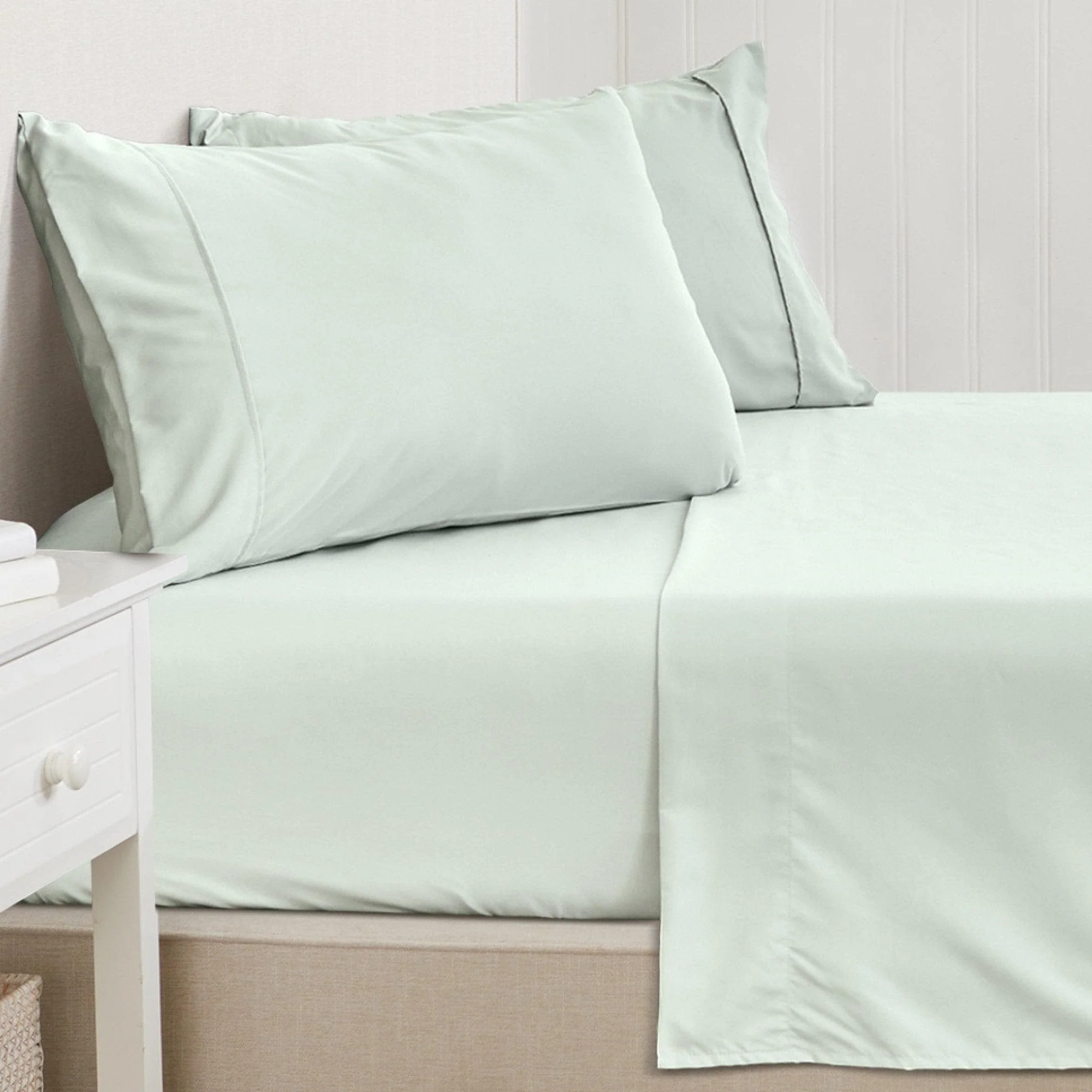 4 Piece Solid Microfiber Sheet - Amara Collection - Image 3