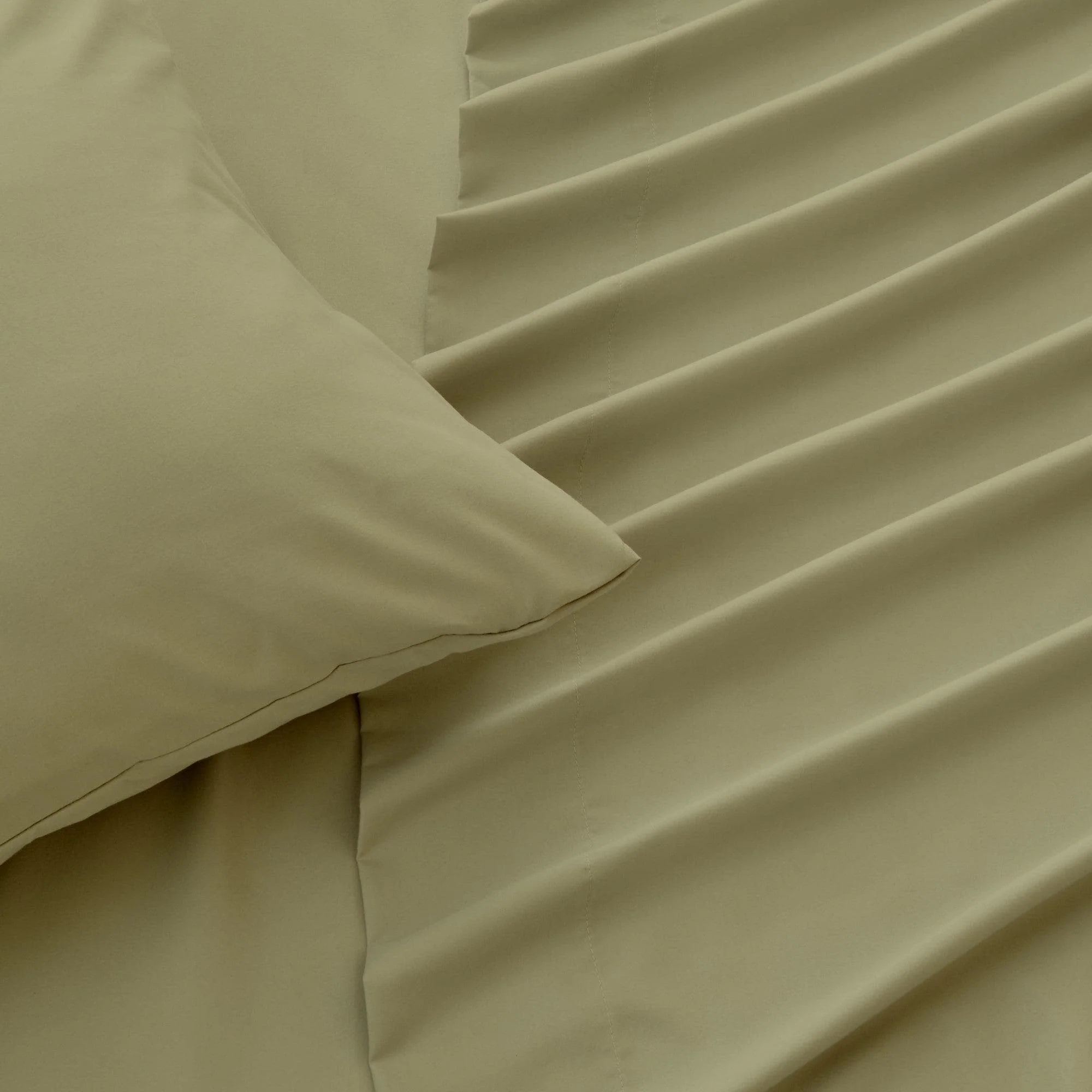 4 Piece Solid Microfiber Sheet - Amara Collection - Image 52