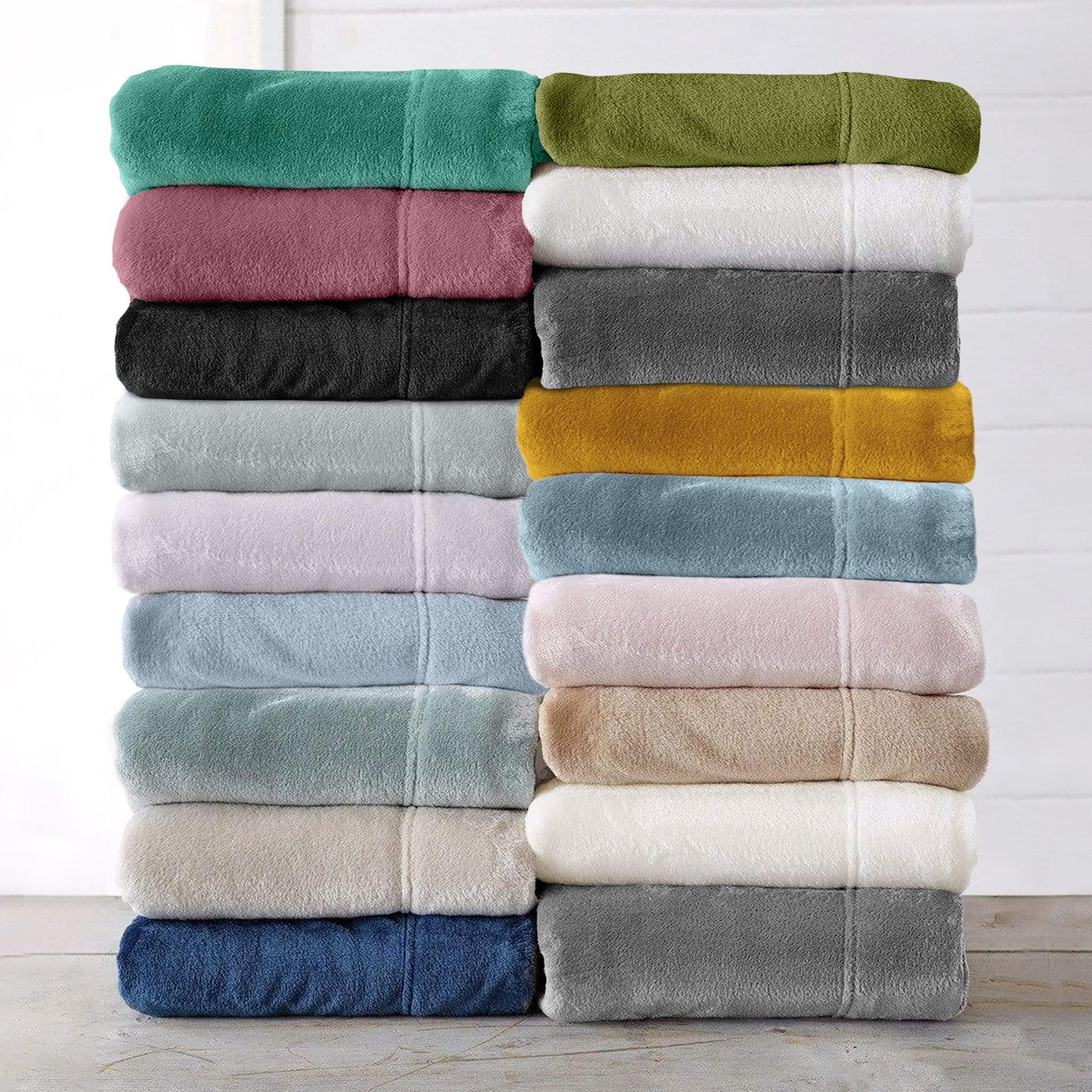 4-Piece Solid Plush Sheet - Velvet Luxe Collection - Image 100