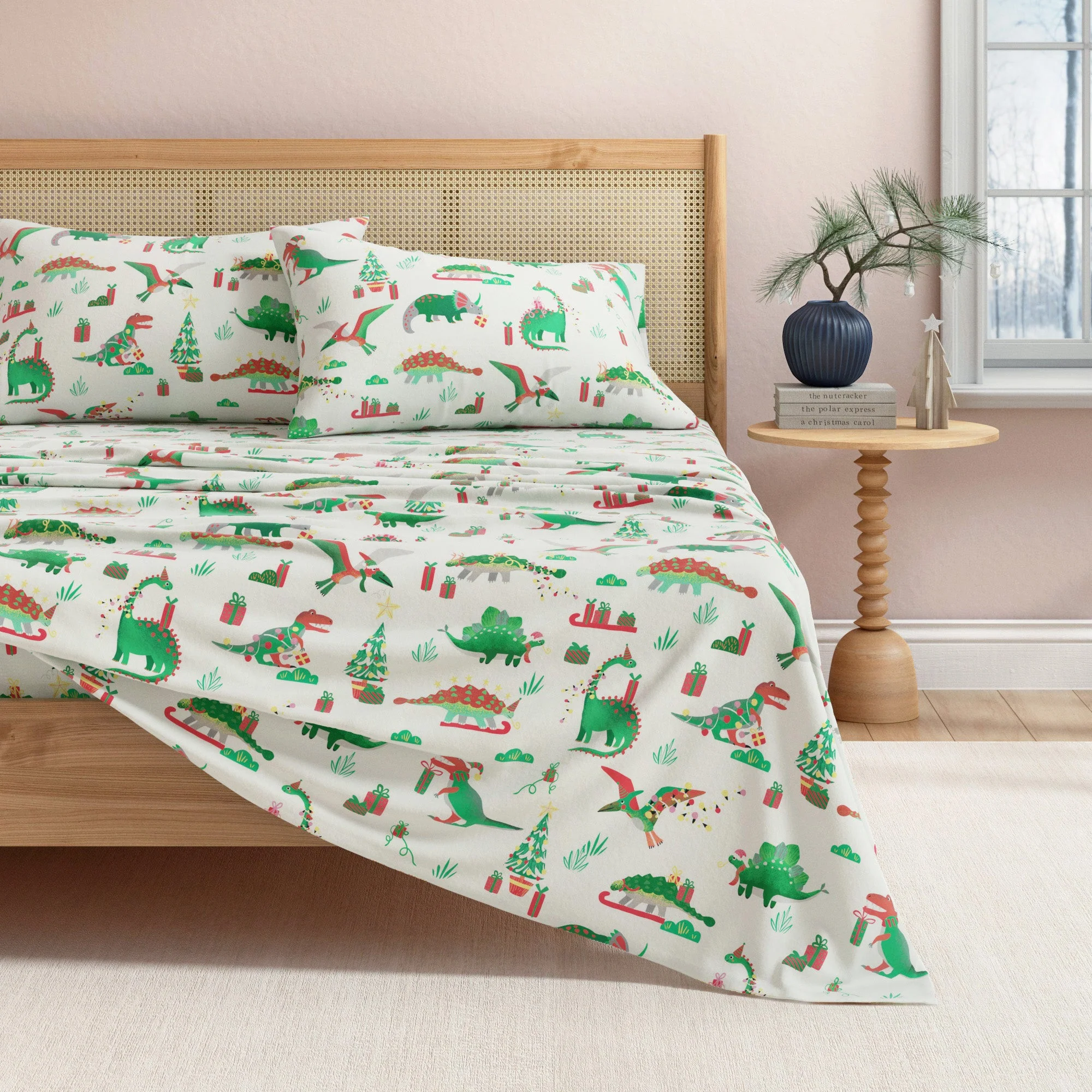 4-Piece Turkish Cotton Christmas Flannel Sheet - Whittaker Collection - Image 23
