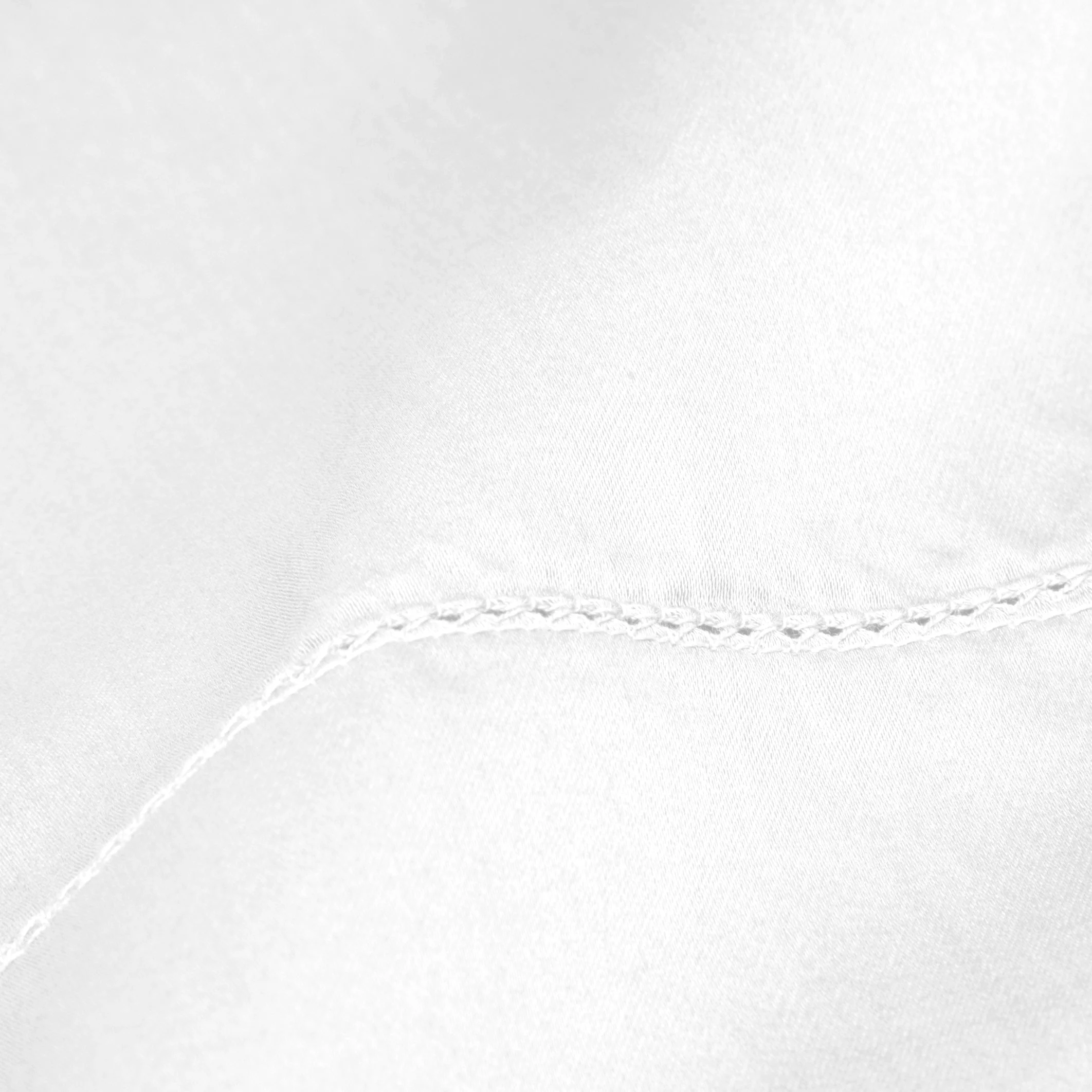 600 Thread Count Hemstitch Pillowcase Pair - Image 3