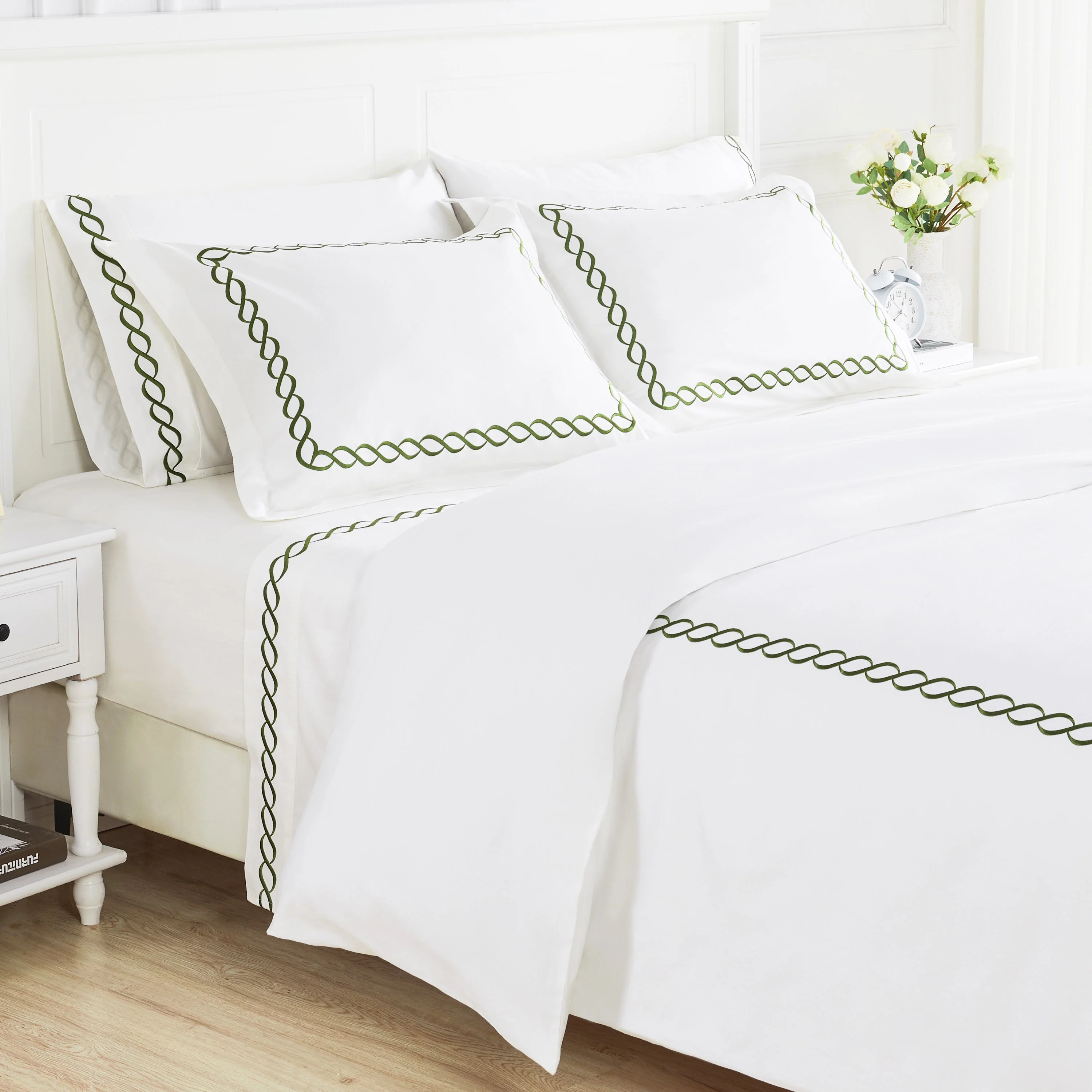 Rope Embroidered Duvet Set - Image 17