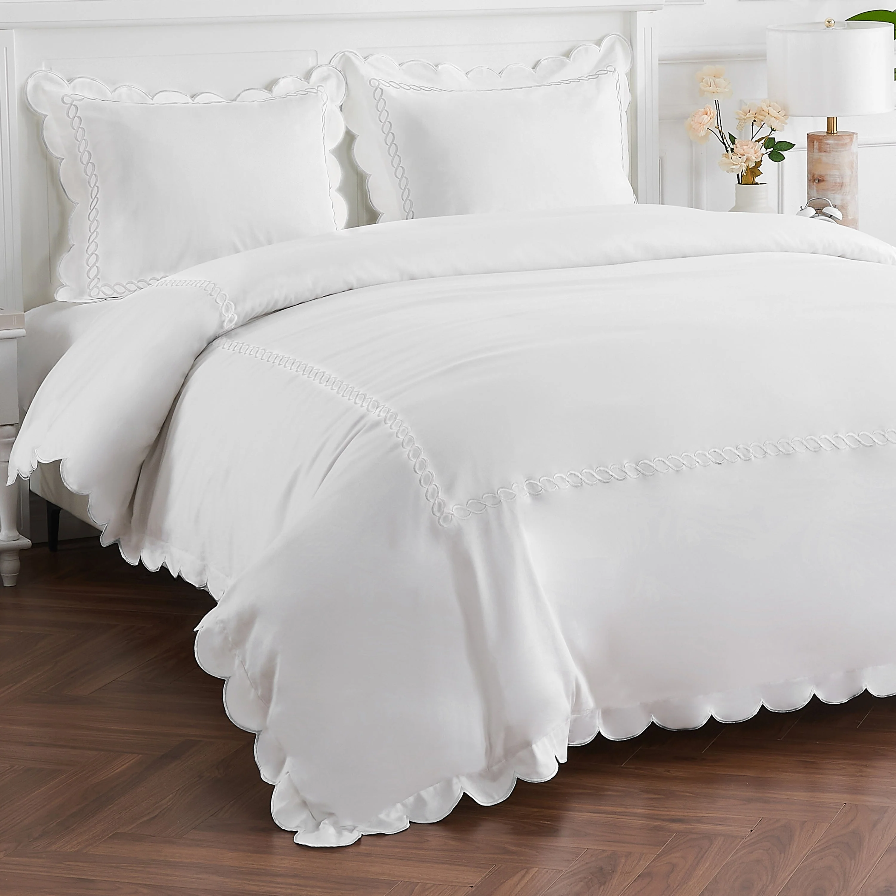 Scallop Rope Embroidered Cotton Duvet Set - Image 5