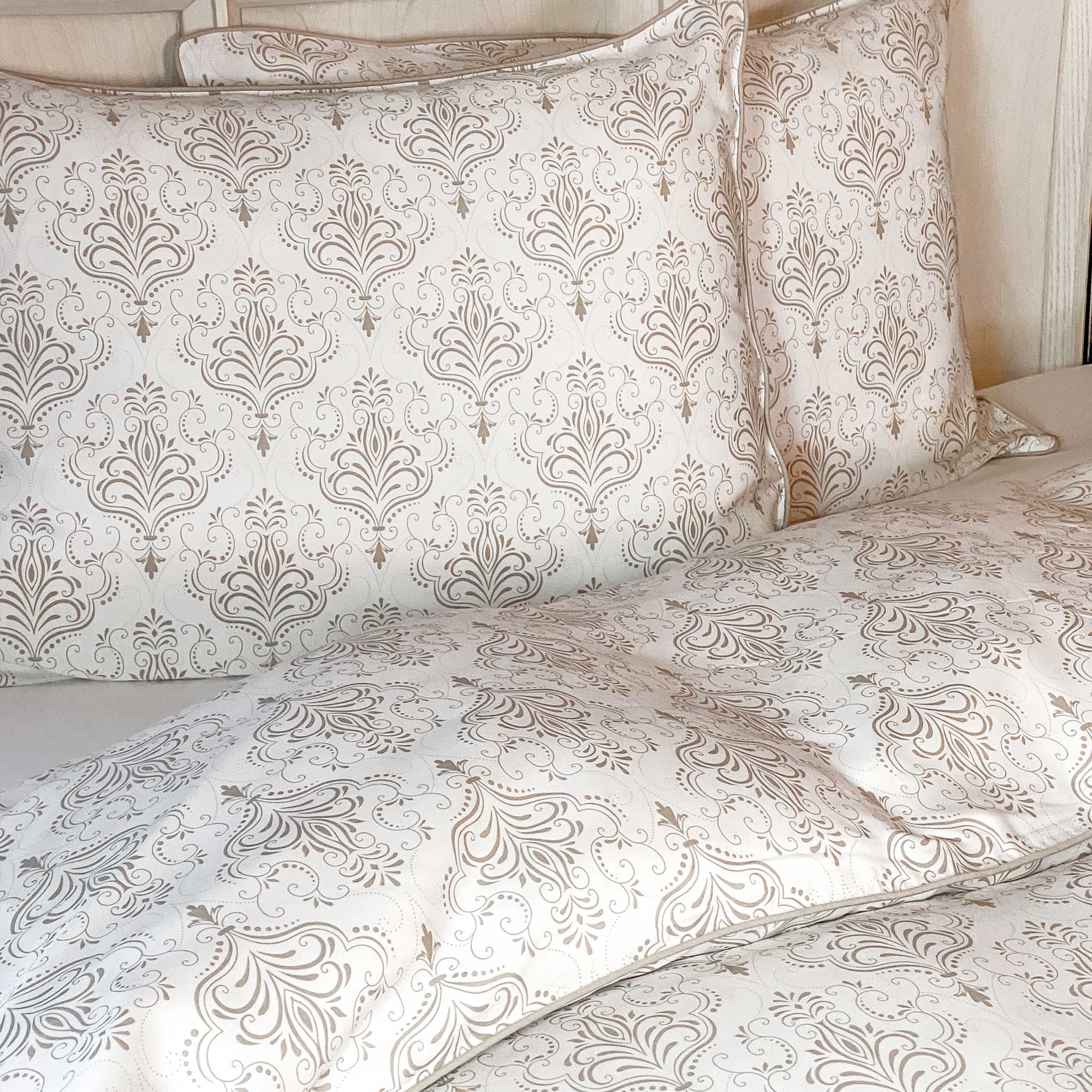 Bamboo Duvet Cover - Champagne Damask - Image 3