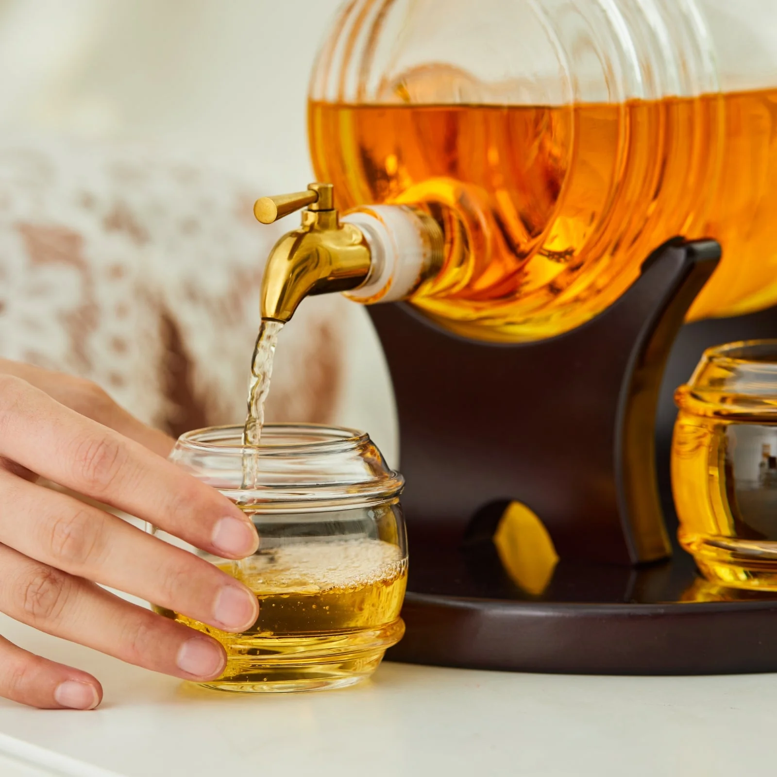 Barrel Whiskey Decanter Set - Image 4