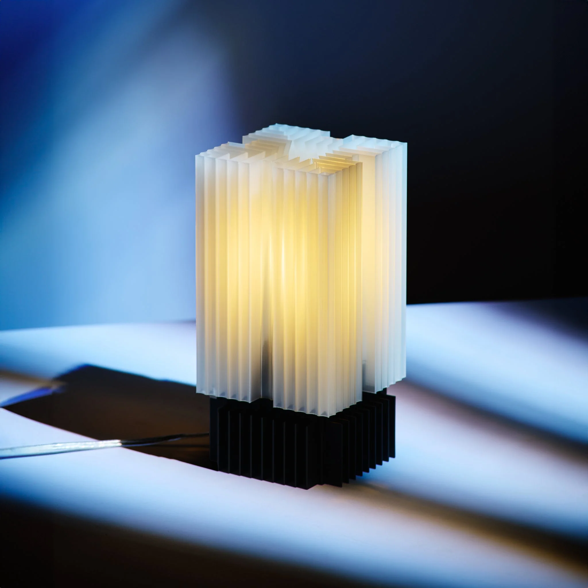 Brut Lamp - Image 8