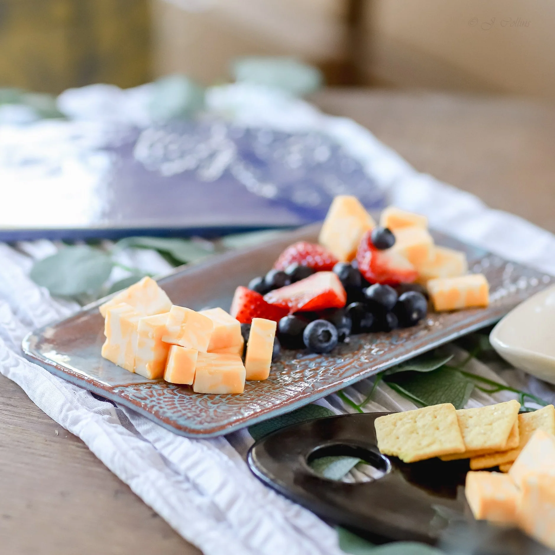 Ceramic Medium Platter - Image 4