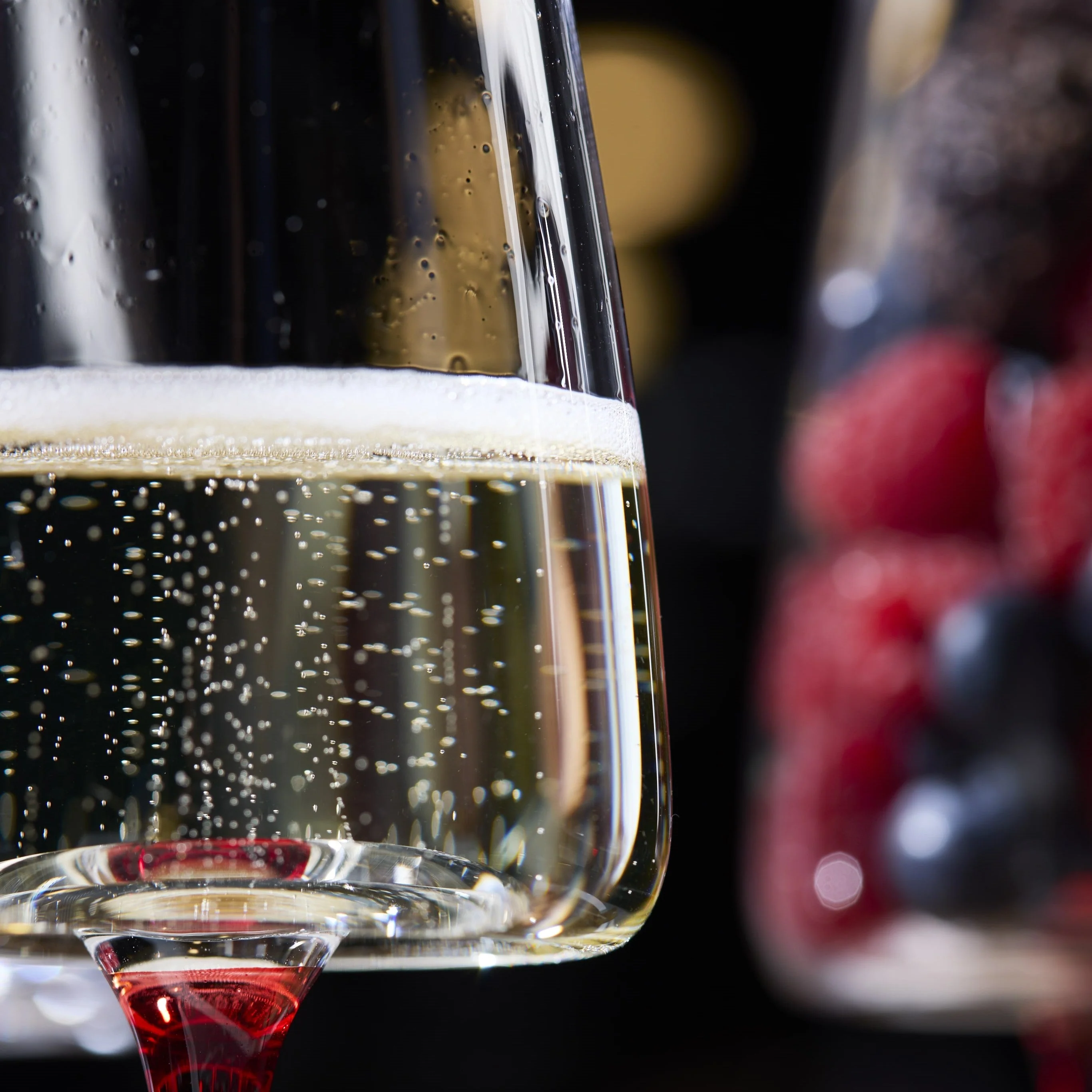 Concave Champagne Glasses - 9oz - Image 10