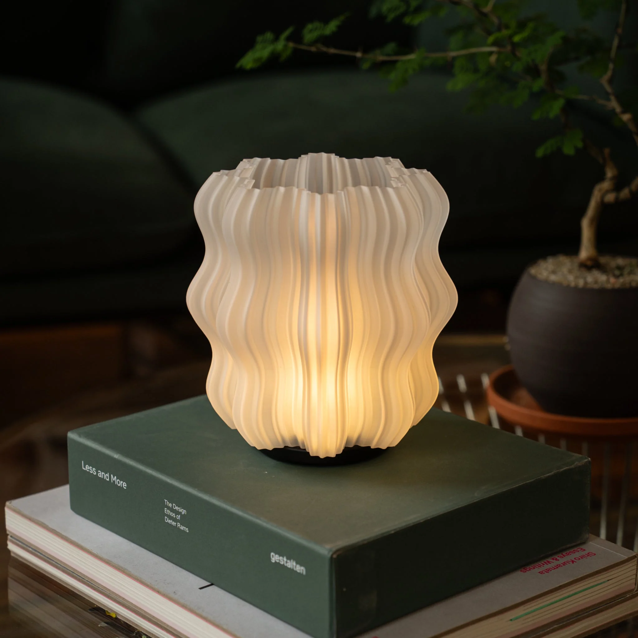 Cordless Mini Wavy Lamp - Image 11