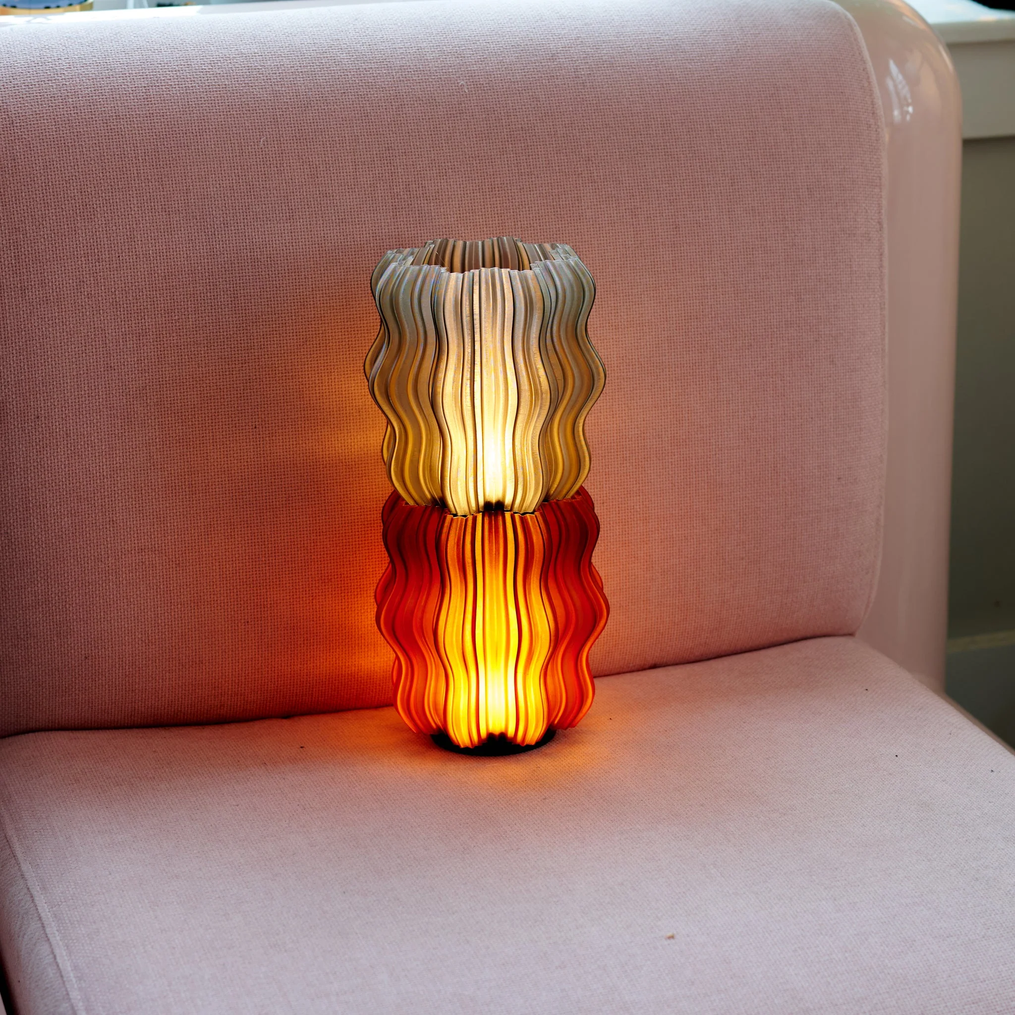 Cordless Mini Wavy Lamp - Image 7