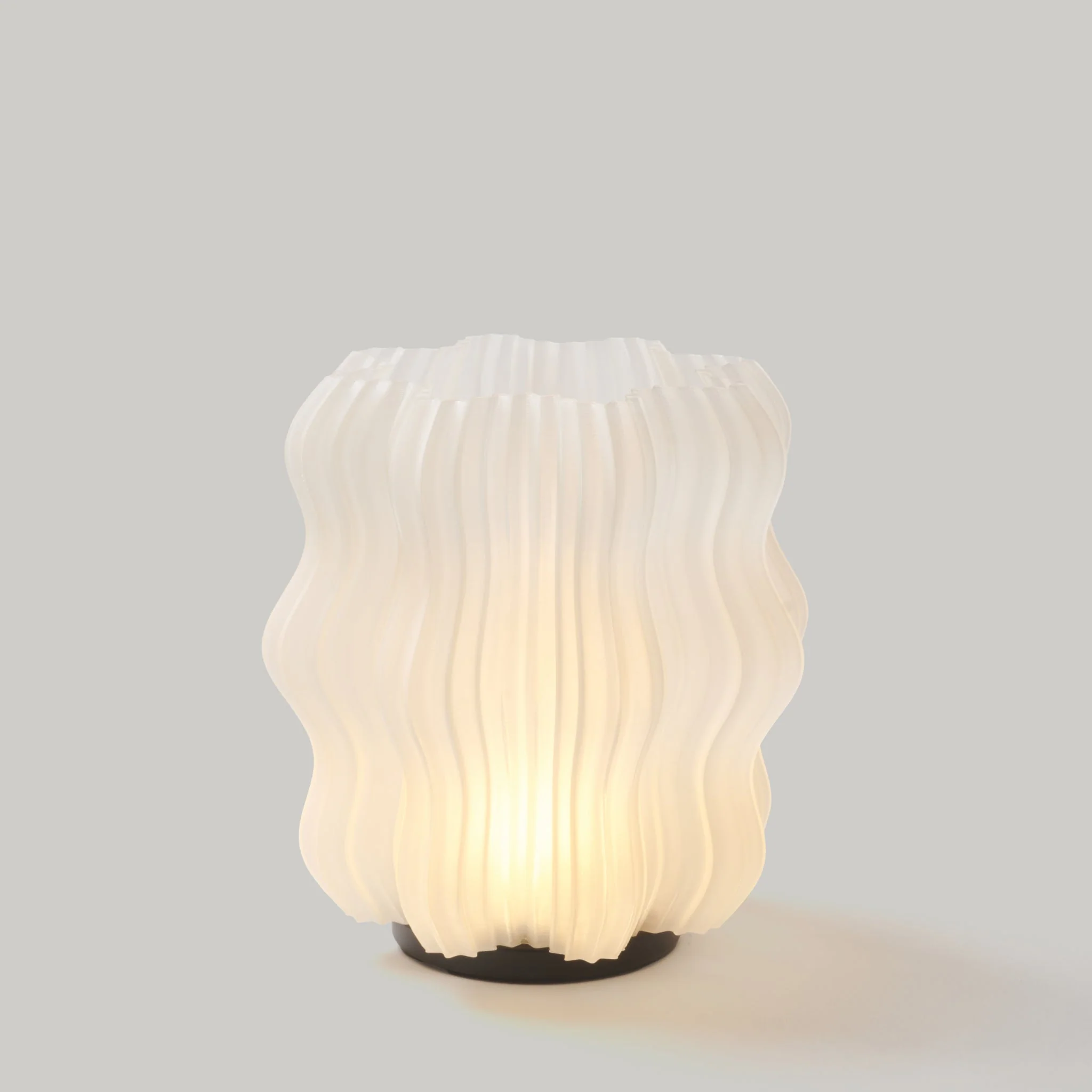 Cordless Mini Wavy Lamp - Image 9