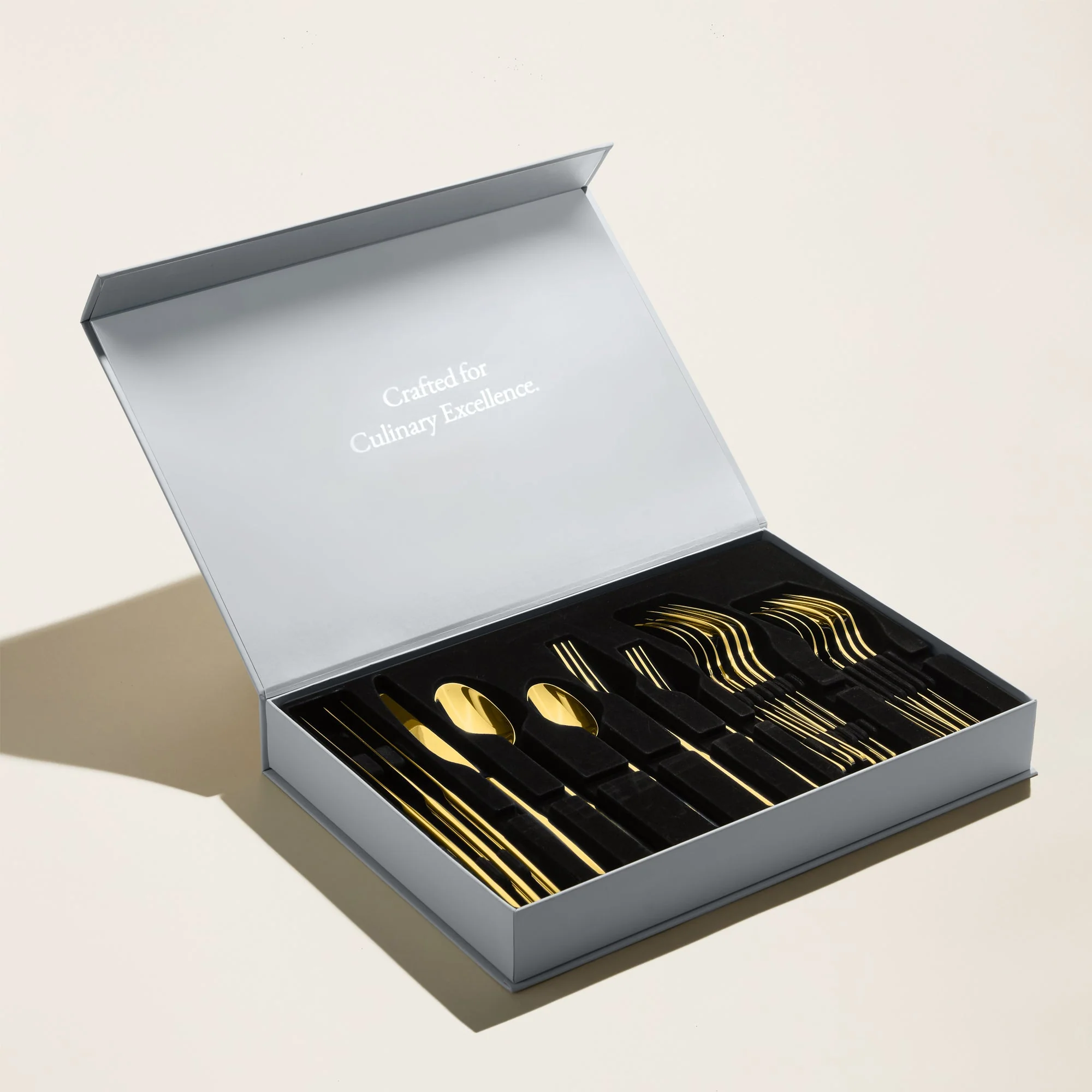Emilia Mirror 20-Piece Flatware Set - Image 11