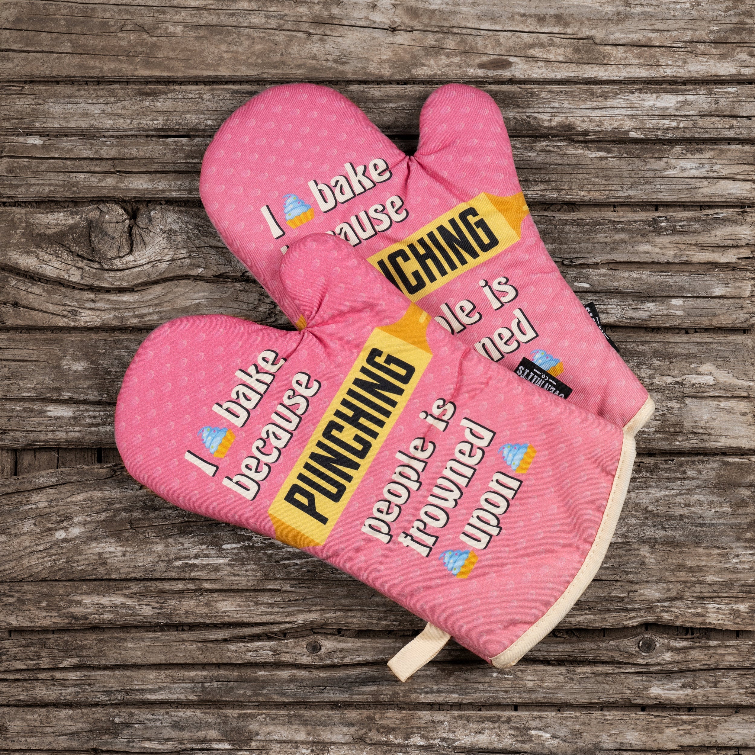 I Bake Because Oven Mitts And Potholder Set - Image 5