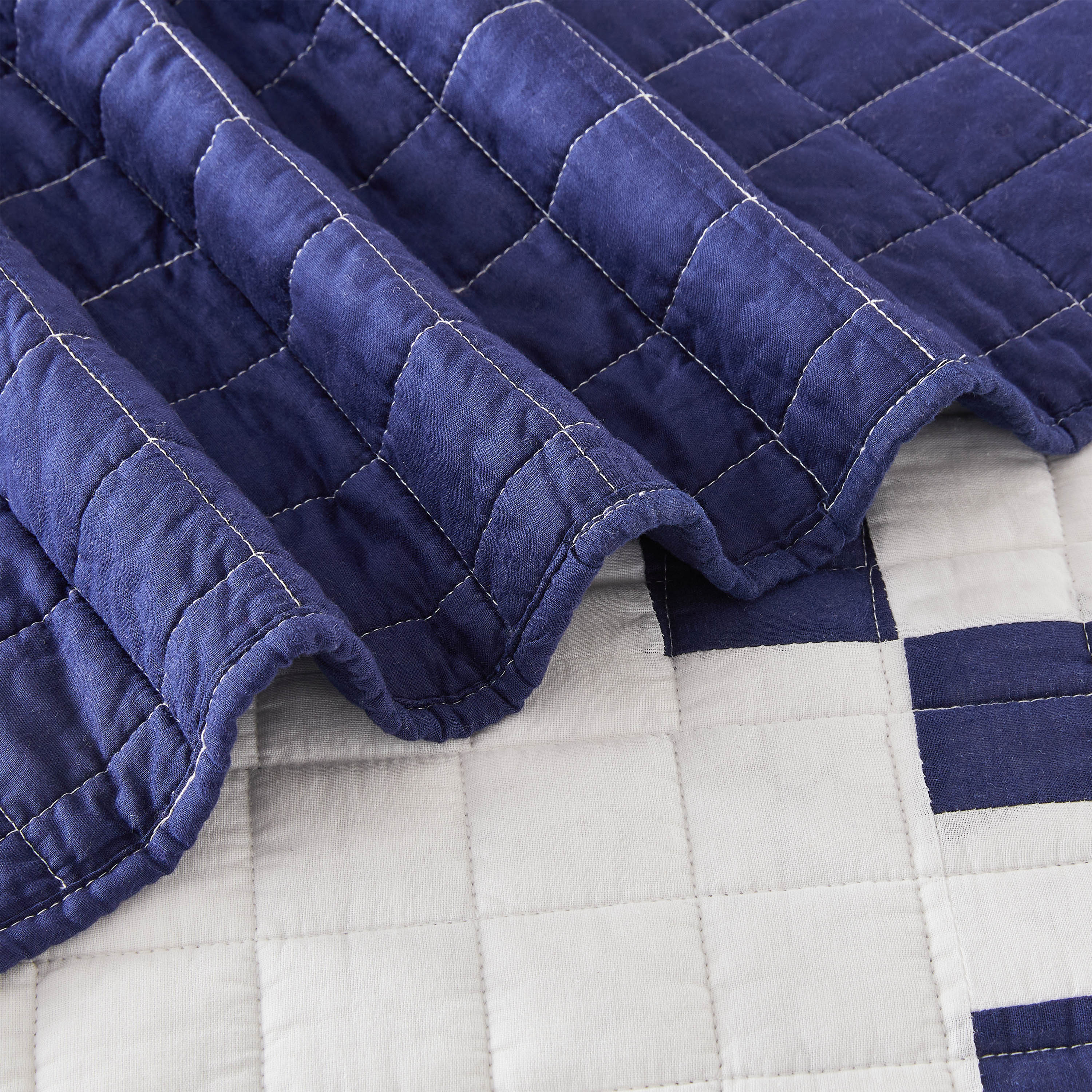 Irish Chain Patchwork Cotton Quilt Set - Image 23
