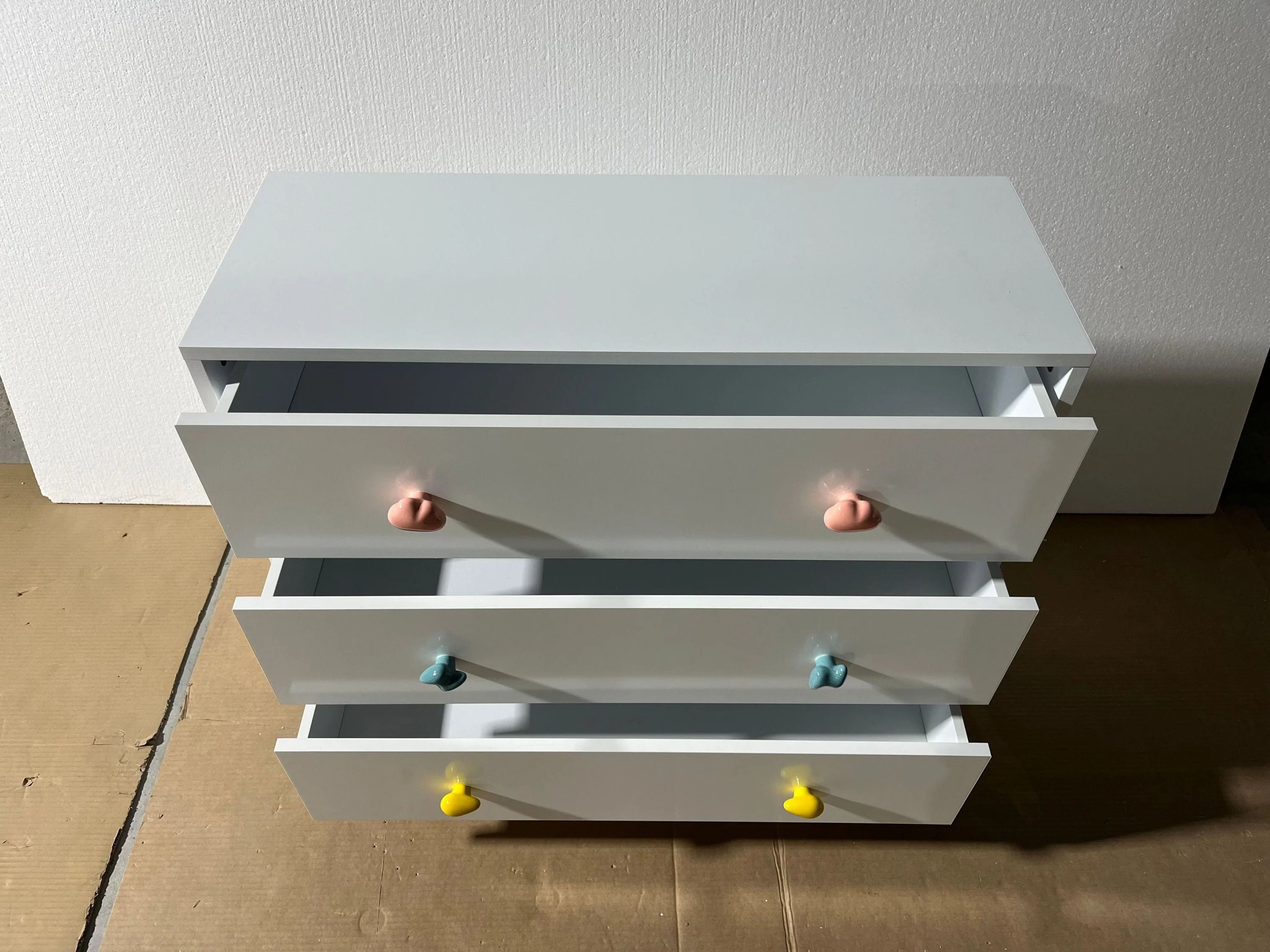 Kids 3 Drawer Dresser, Baby Nightstand for Bedroom - White - Image 25