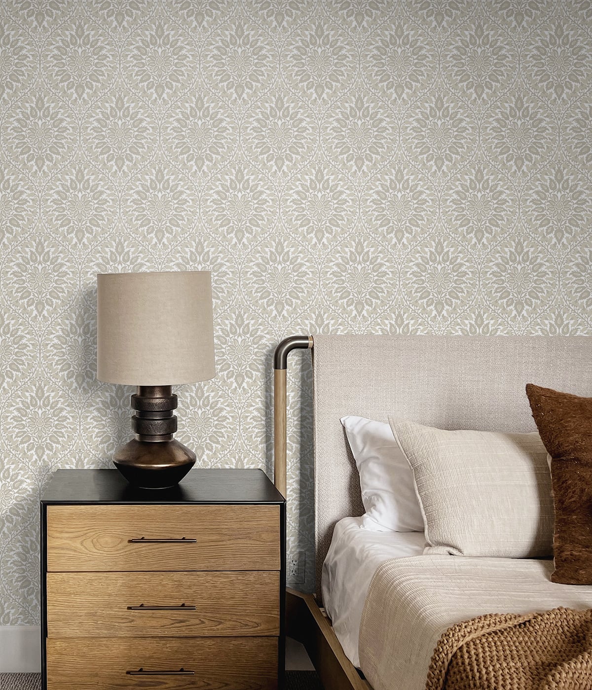 Luna Ogee Vintage Unpasted Wallpaper - Image 11