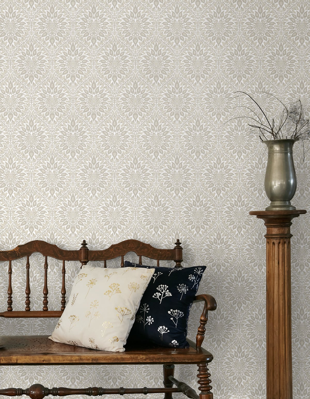Luna Ogee Vintage Unpasted Wallpaper - Image 12