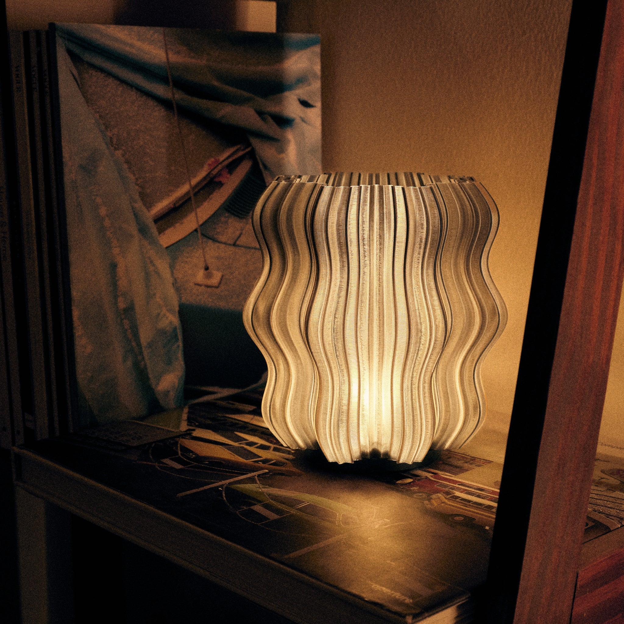 Mini Wavy Lamp - Image 8