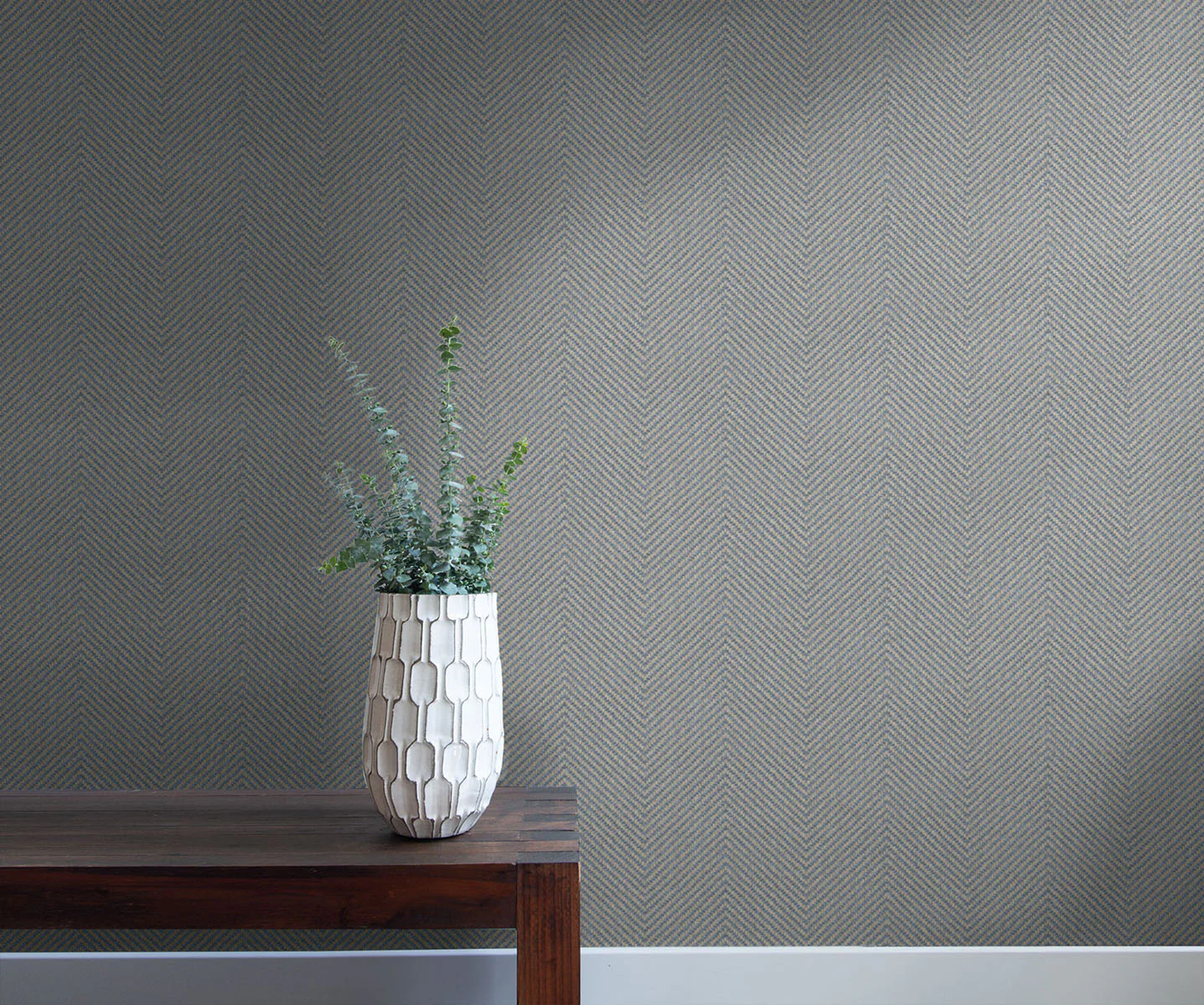 More Textures Café Chevron Embossed Vinyl Unpasted Wallpaper - Image 23