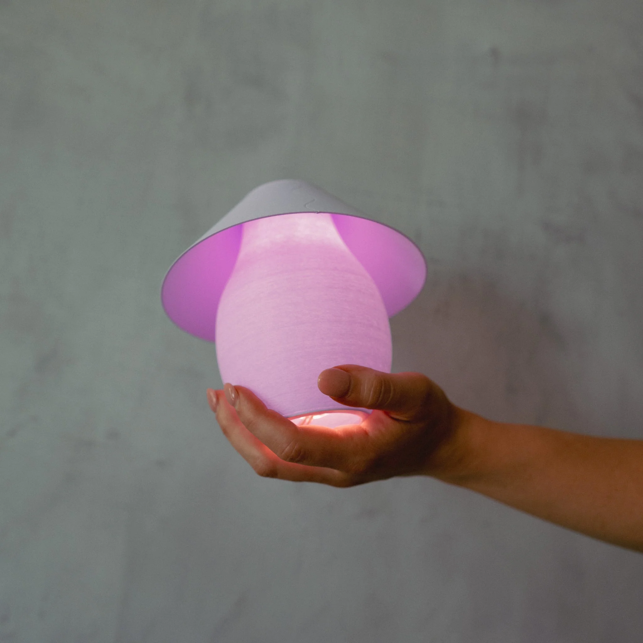Scoop Lamp - Image 14