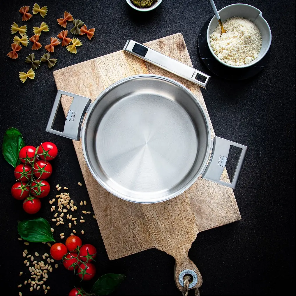 Cristel Set of 3 saucepans with lids - Image 2