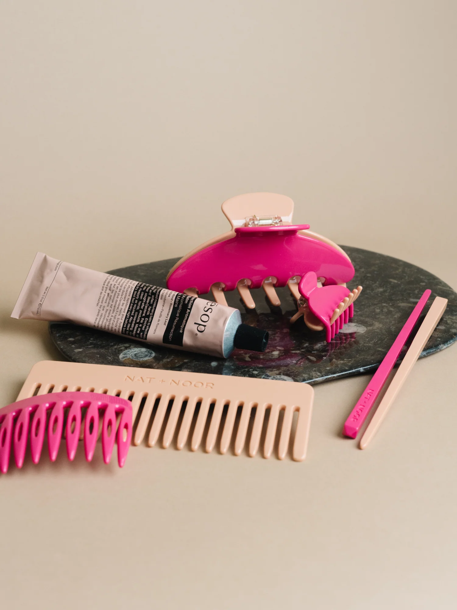 Side Hair Comb - Radish - Image 3