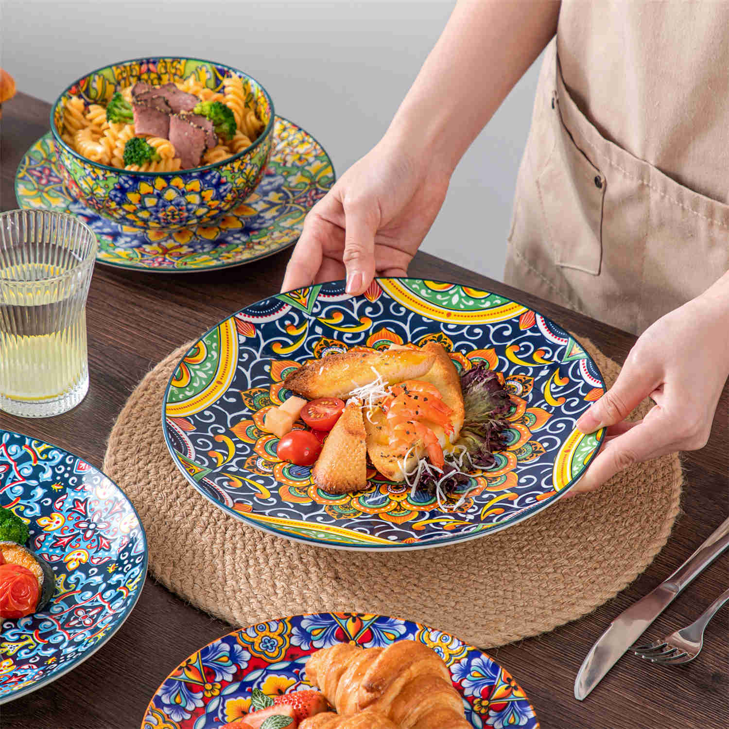 Simi 12 Piece Dinnerware Set - Image 3