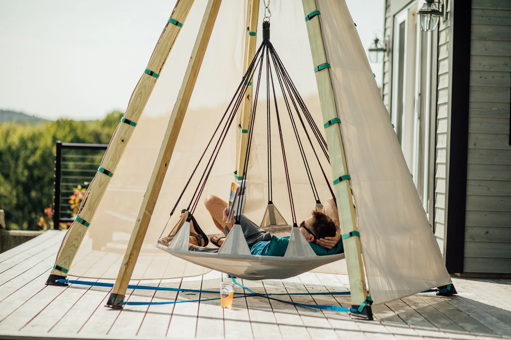 Bijou Sky Hover Swing