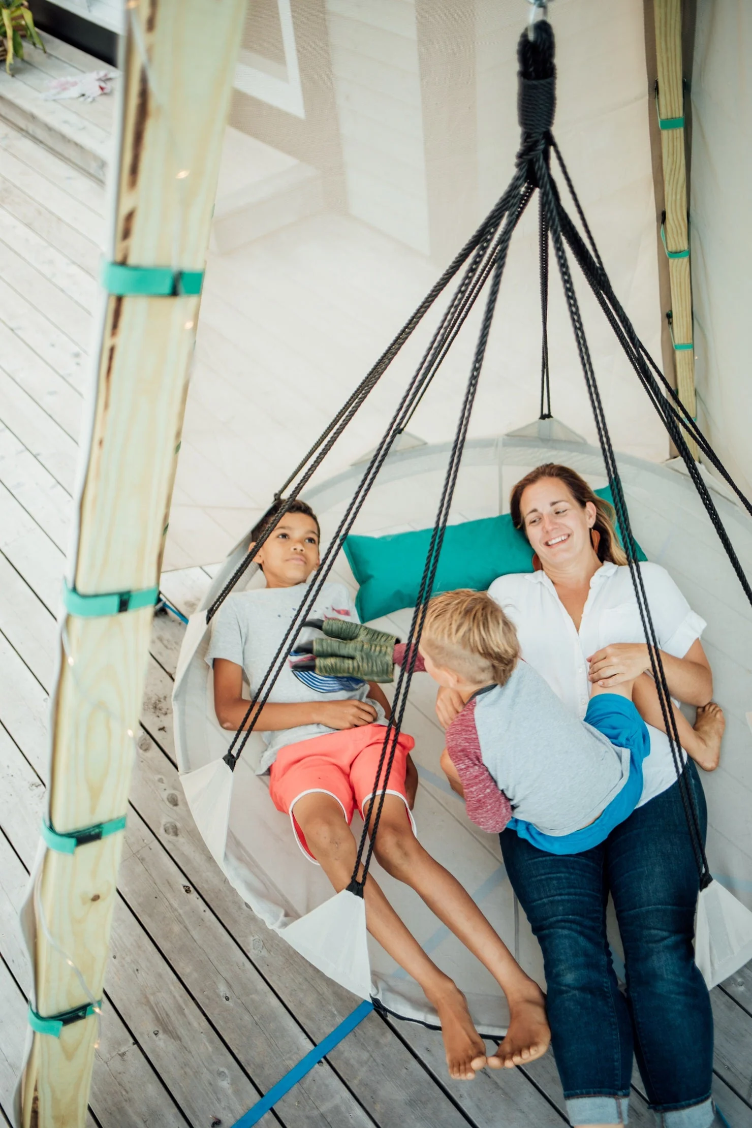 Bijou Sky Hover Swing - Image 4