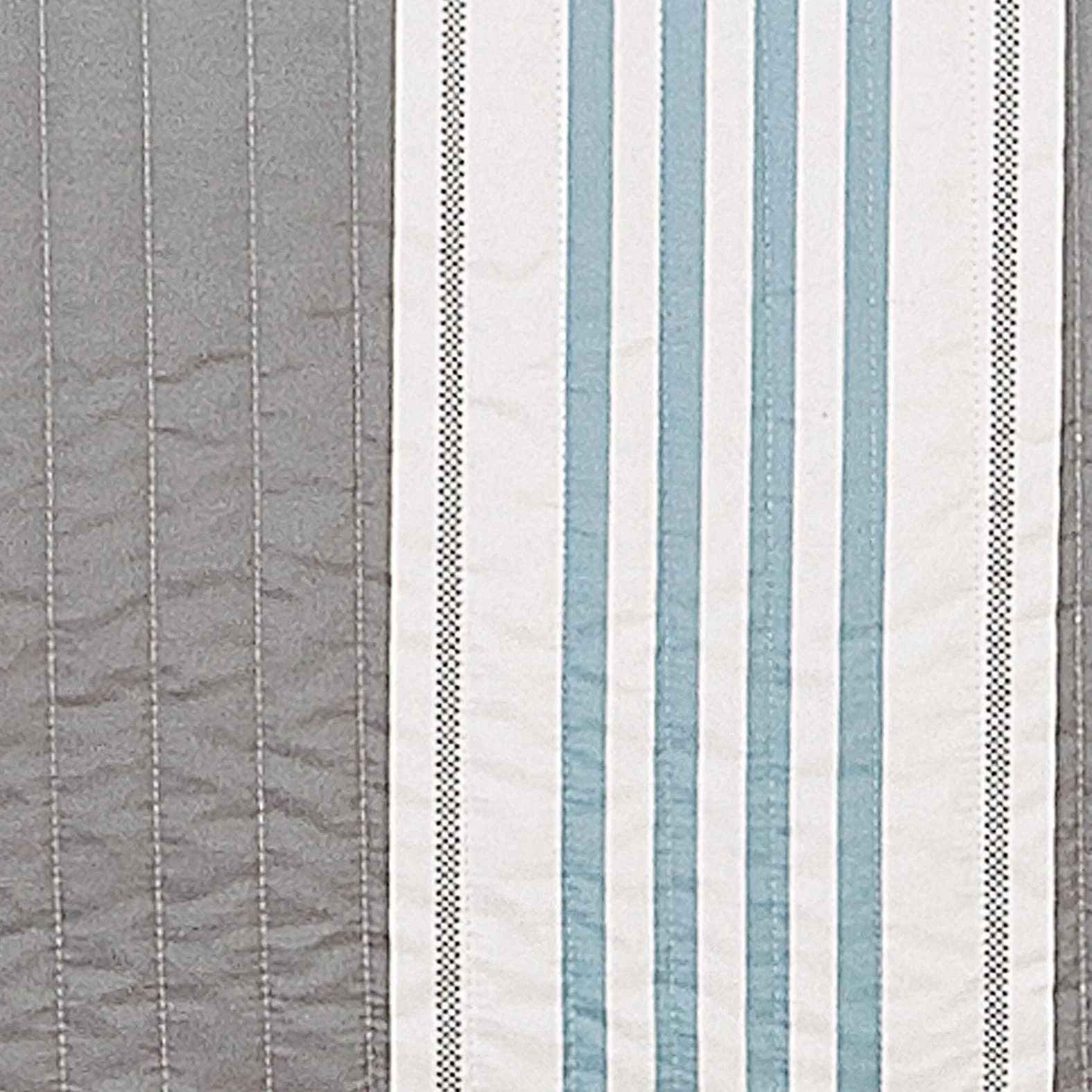 Striped Coral Quilt Set - St. Croix Collection - Image 5