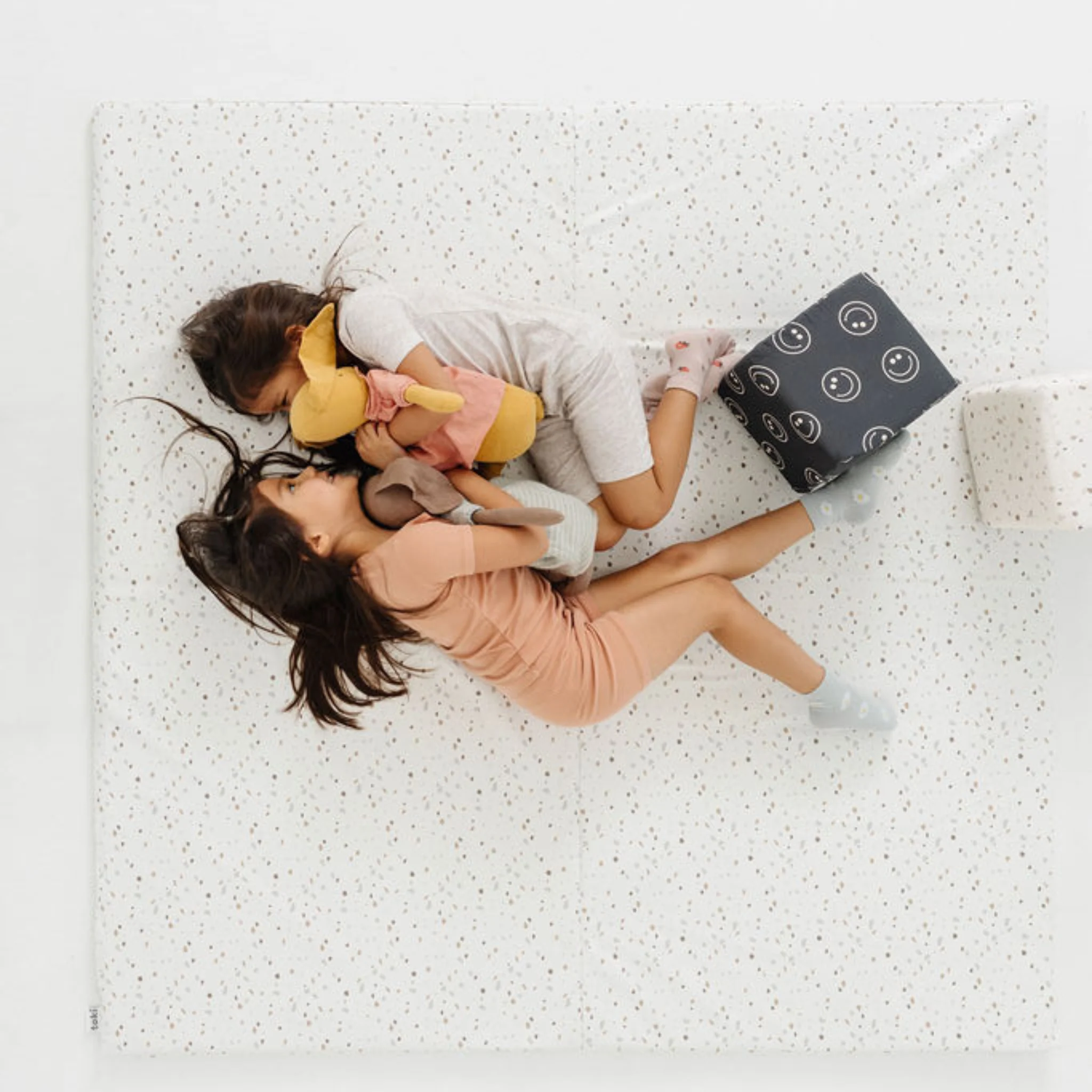 Terrazzo Chalk Vegan Leather Mat - Image 8