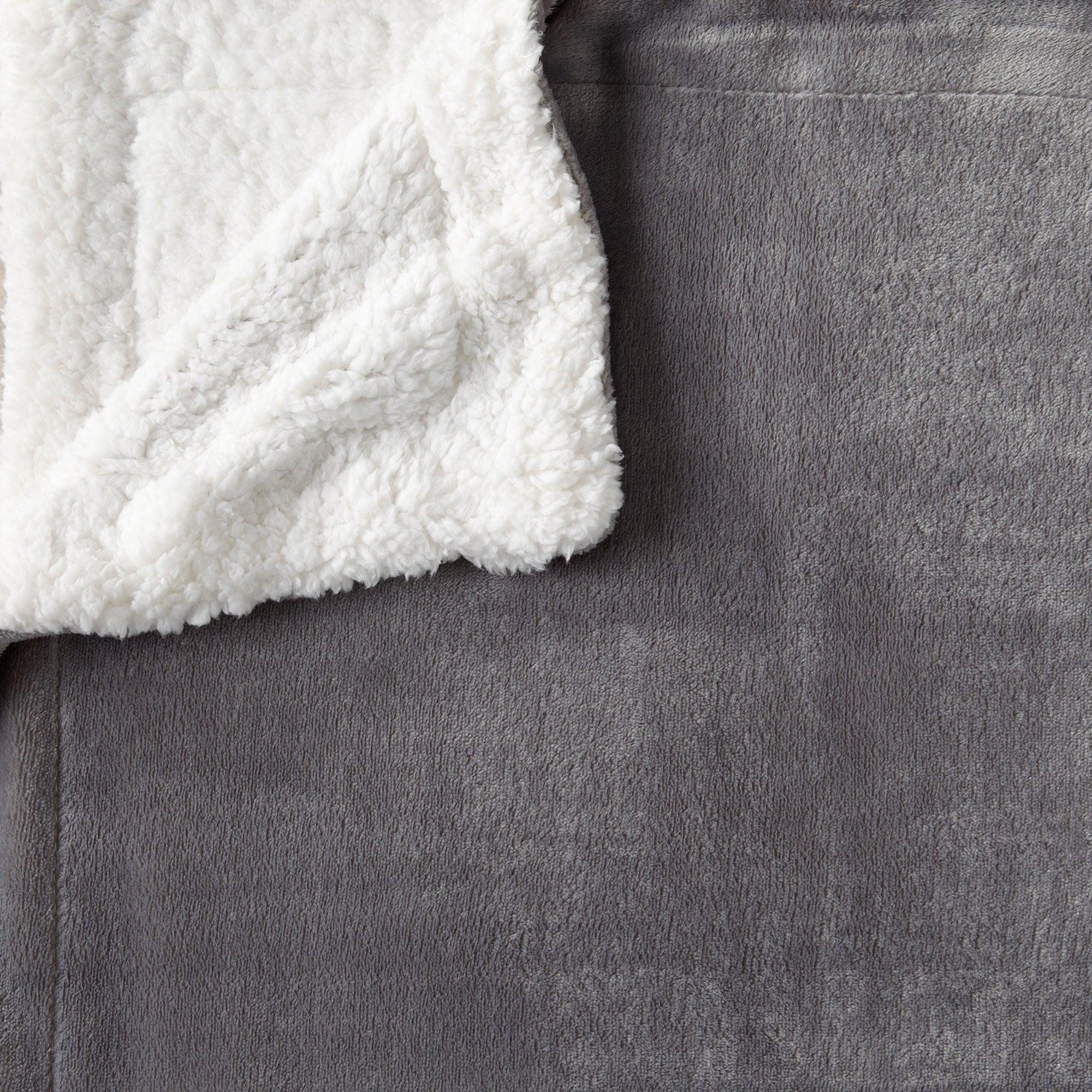 Velvet Plush Sherpa Luxury Bed Blanket - Kinsley Collection - Image 45